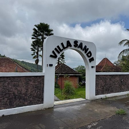 Villa Sande Munduk Esterno foto