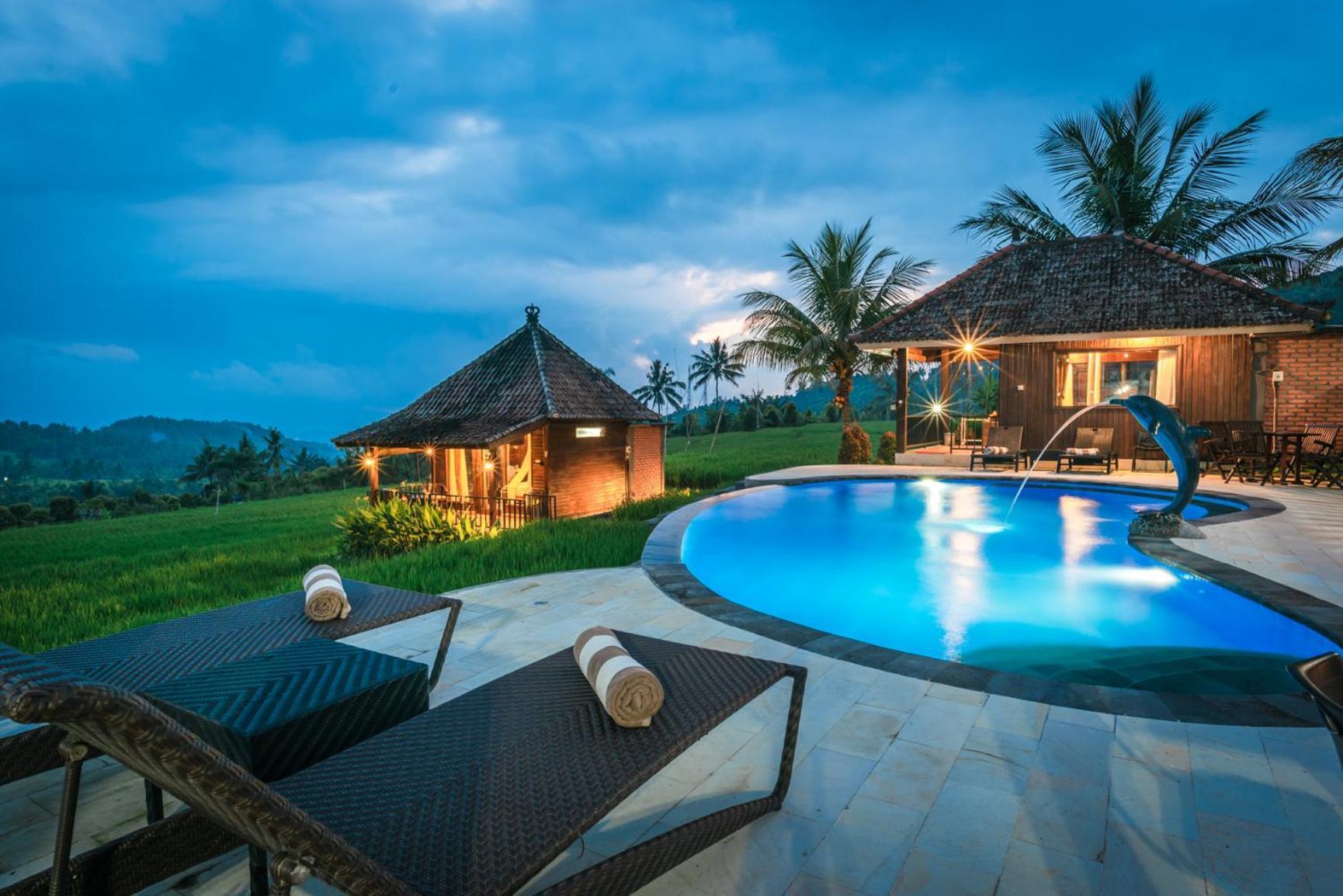 Villa Sande Munduk Esterno foto